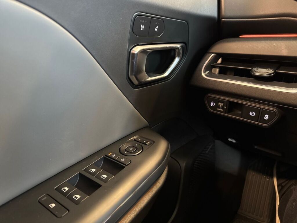 Kia K4 2026 Valkoinen