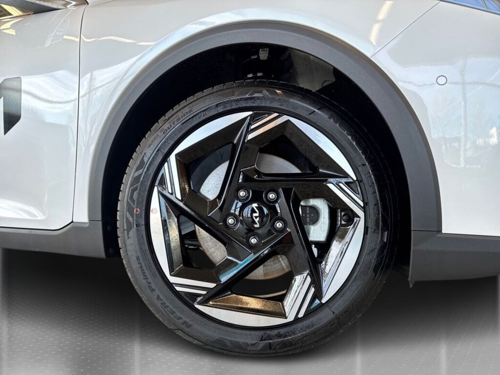 Kia K4 2026 Valkoinen