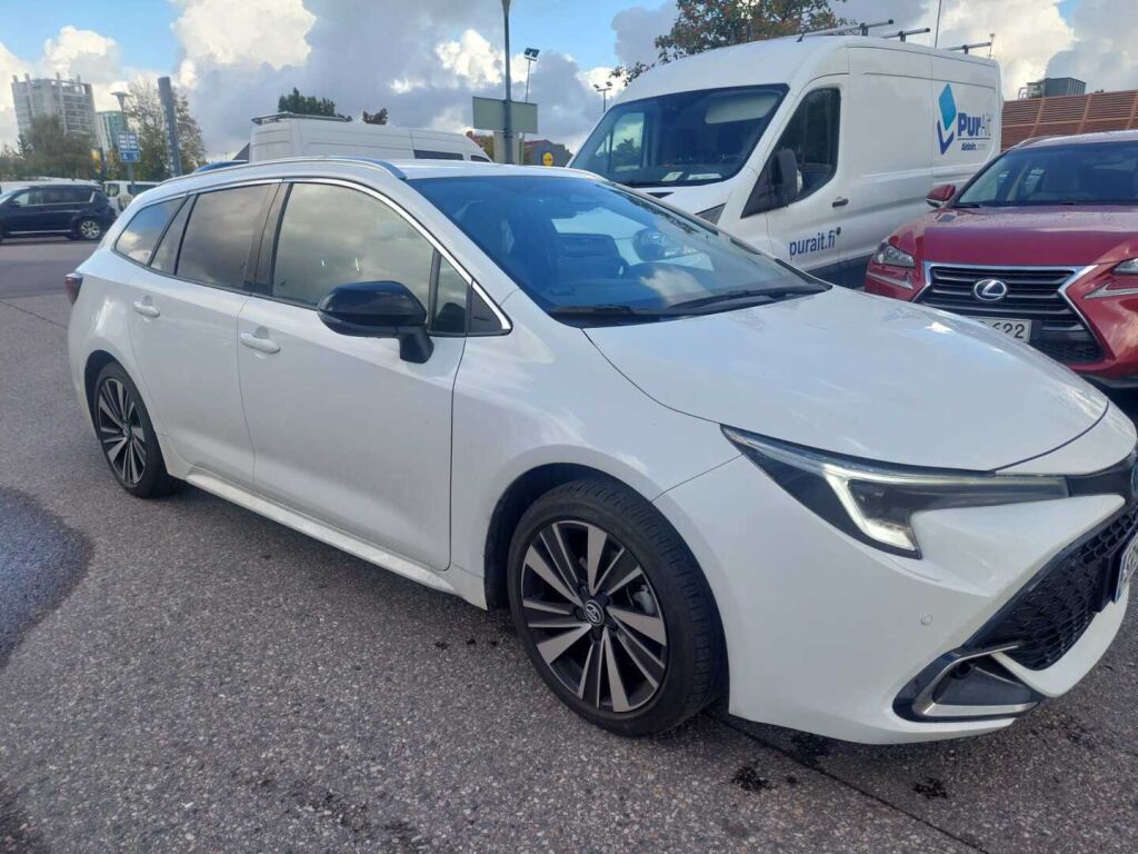 Toyota Corolla 2026 Valkoinen