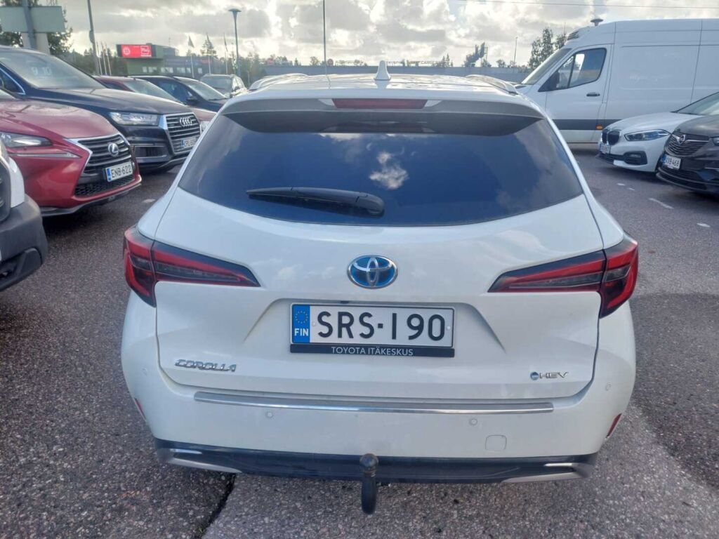 Toyota Corolla 2026 Valkoinen