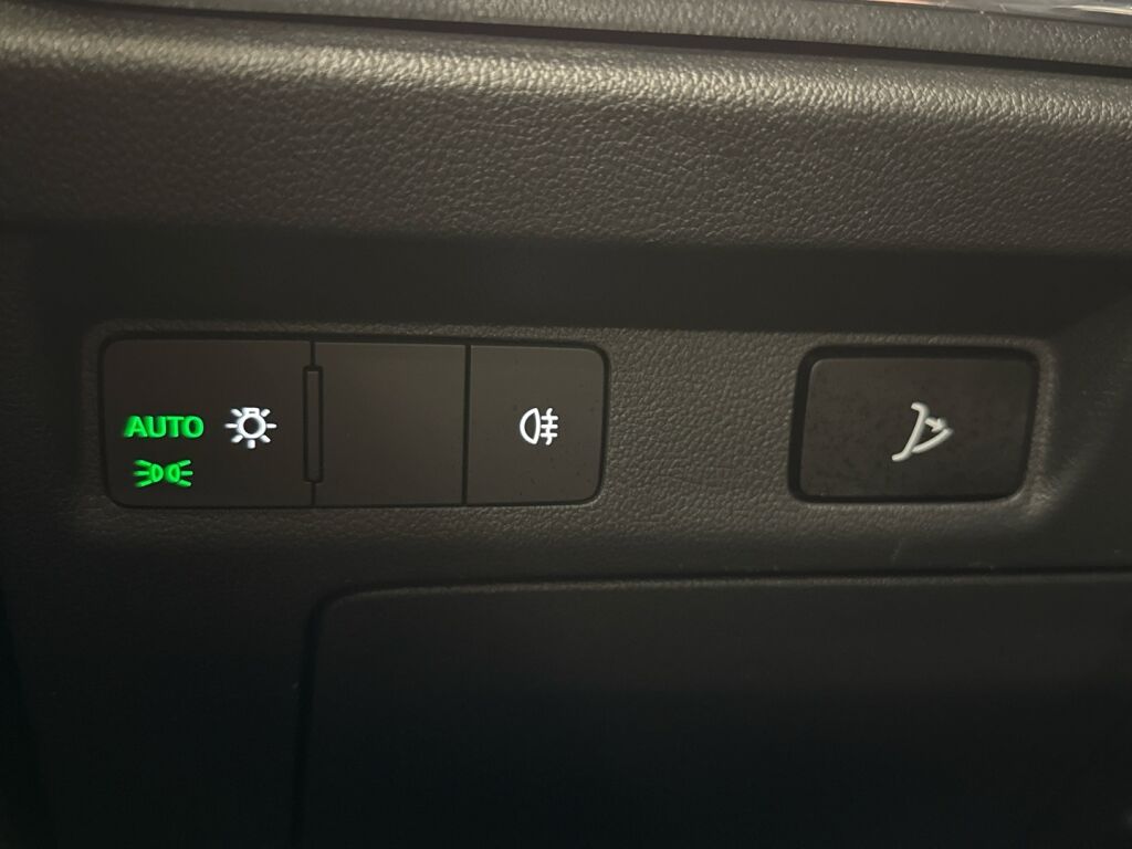 Skoda Enyaq 2022 Arctic Silver Metallic