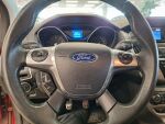Ford Focus 2013 Punainen