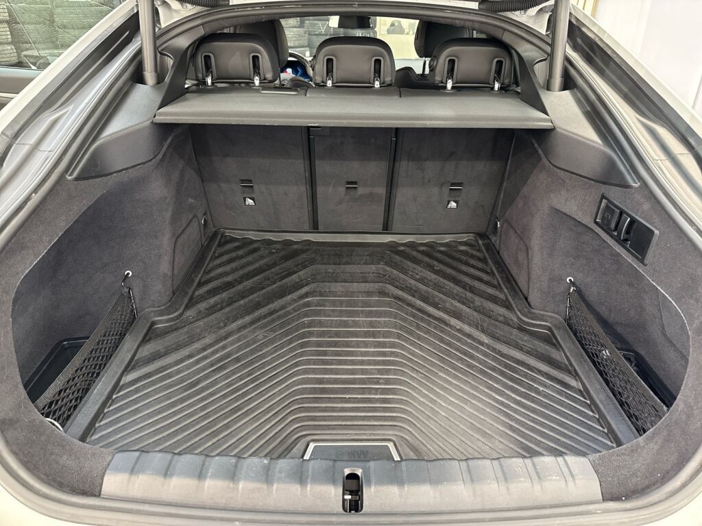 BMW I4 M50 2023 Valkoinen