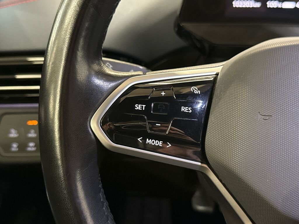 Volkswagen ID.4 2022 Valkoinen