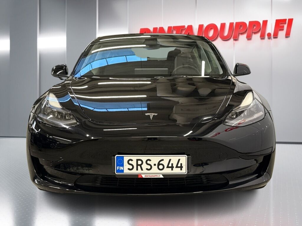 Tesla Model 3 2022 Musta