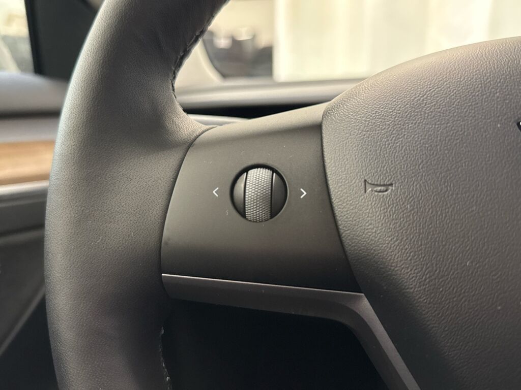 Tesla Model 3 2022 Musta