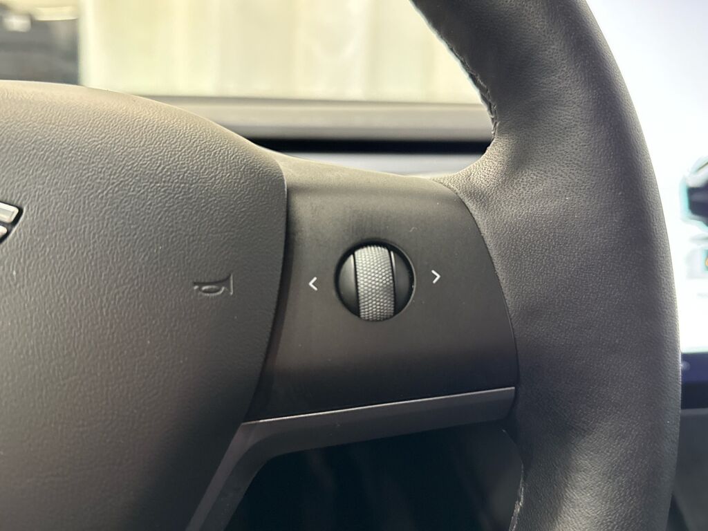 Tesla Model 3 2022 Musta