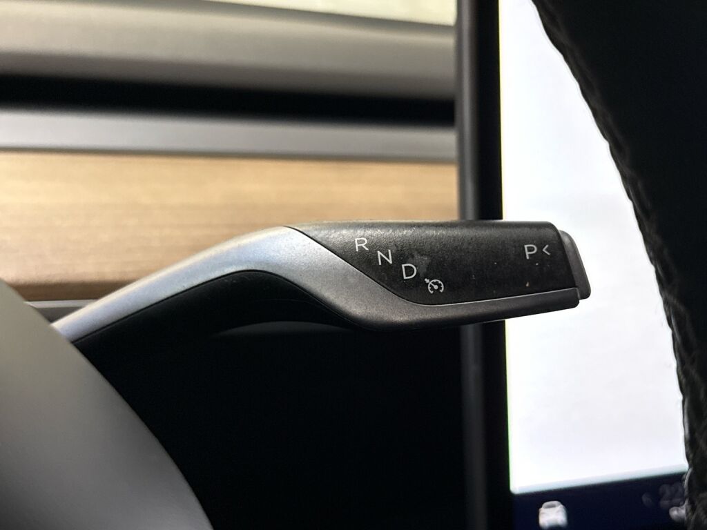 Tesla Model 3 2022 Musta