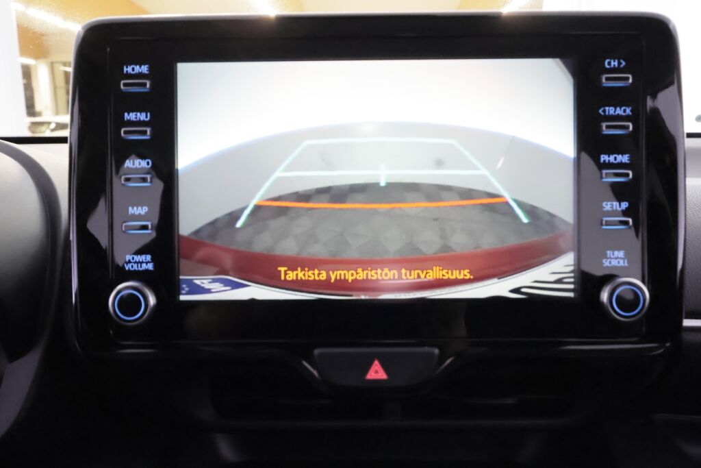 Toyota Yaris 2023 Punainen