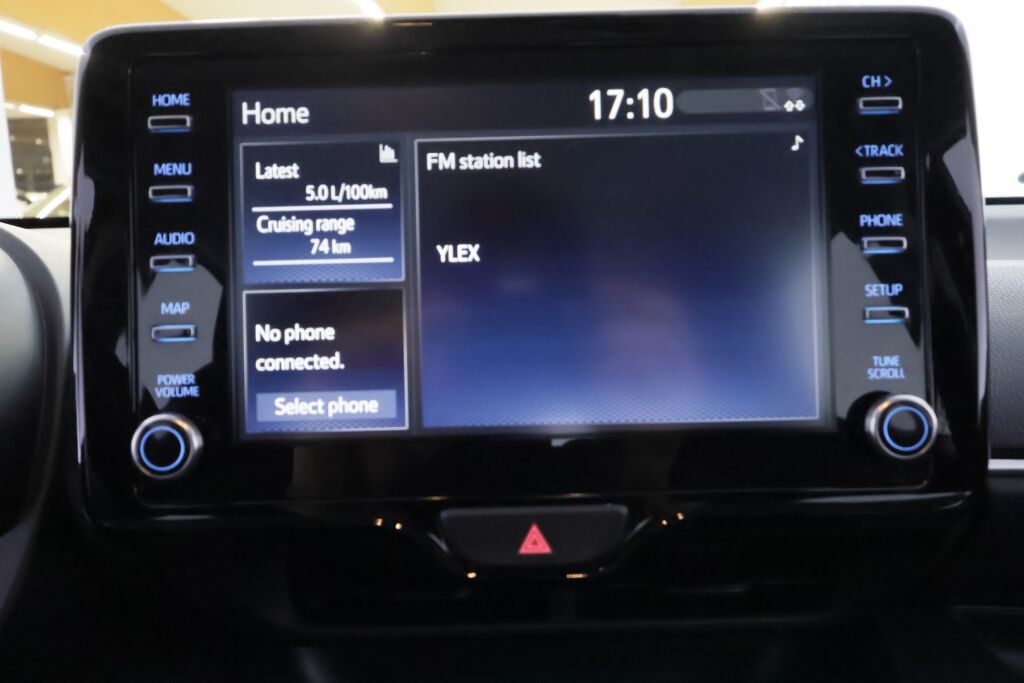 Toyota Yaris 2023 Punainen