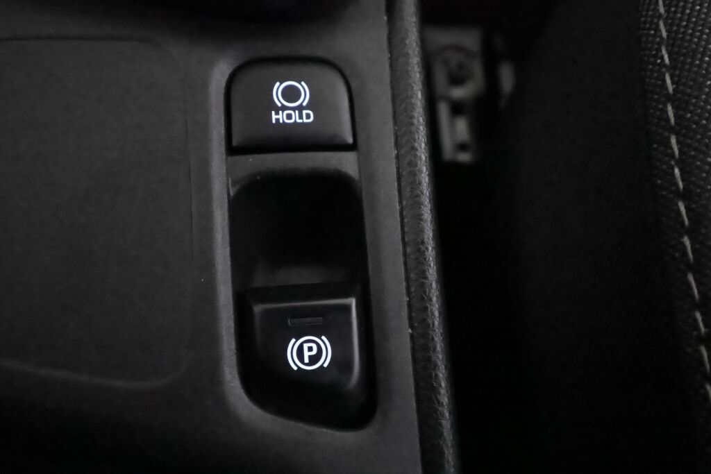 Toyota Yaris 2023 Punainen