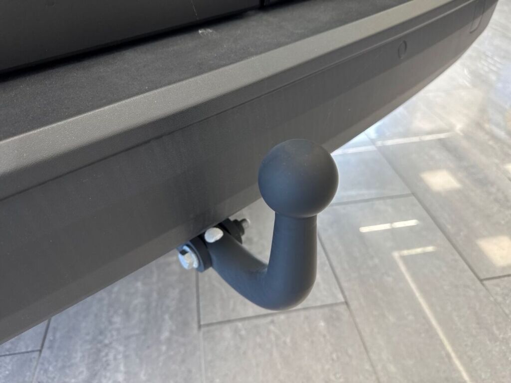 Ford Transit Connect 2026 Ink Black