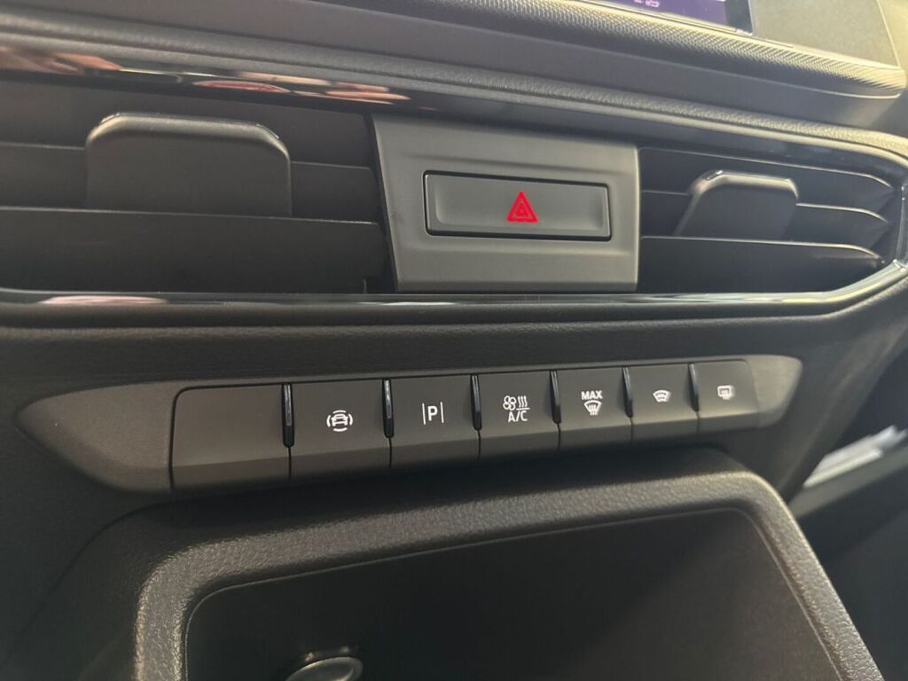 Ford Transit Connect 2026 Ink Black