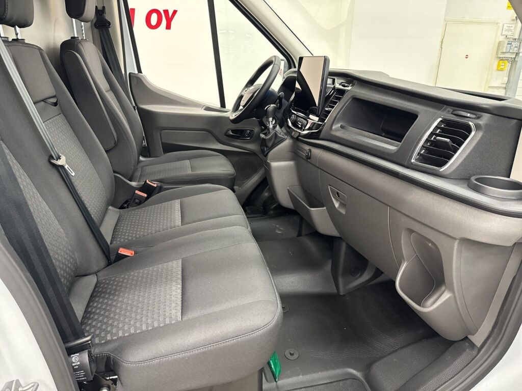 Ford Transit 2026 Valkoinen