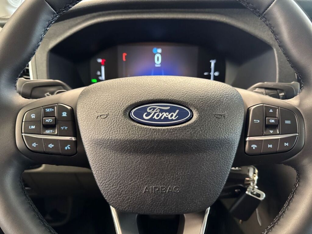 Ford Transit 2026 Frozen White