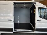 Ford Transit 2026 Frozen White