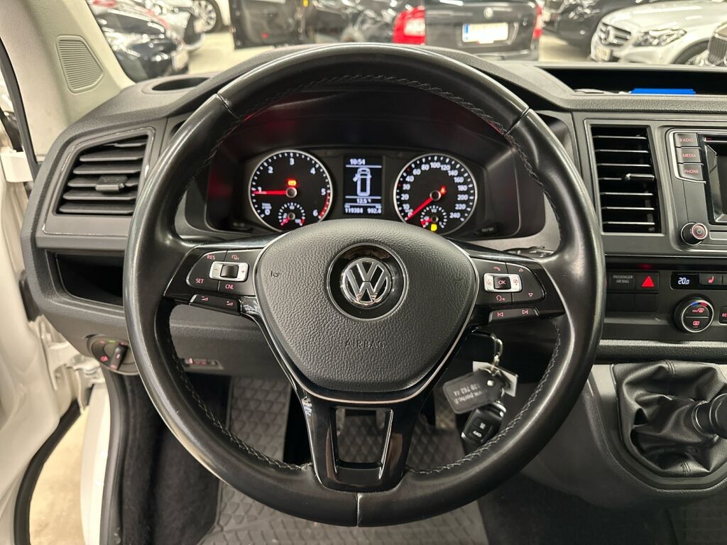 Volkswagen Caravelle 2019 Valkoinen