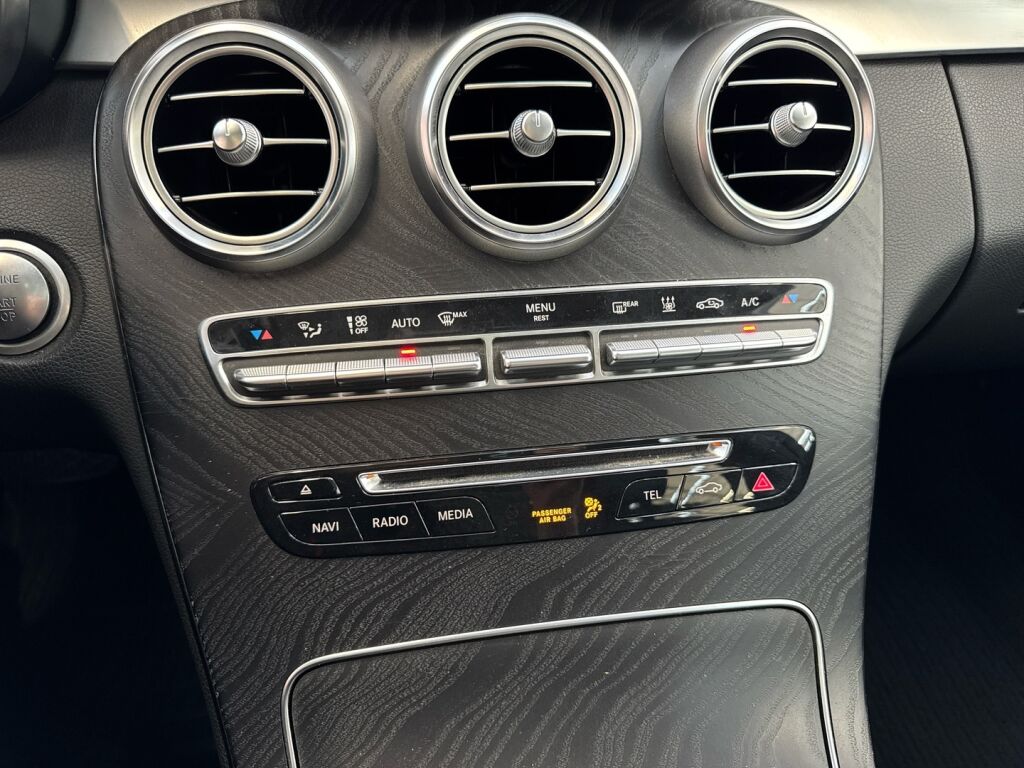 Mercedes-Benz C 2017 Harmaa