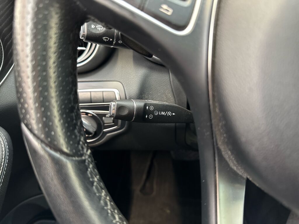 Mercedes-Benz C 2017 Harmaa