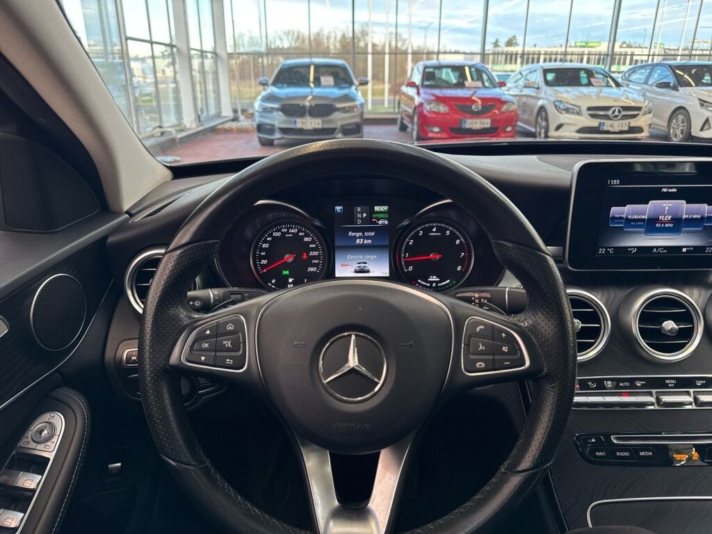 Mercedes-Benz C 2017 Harmaa