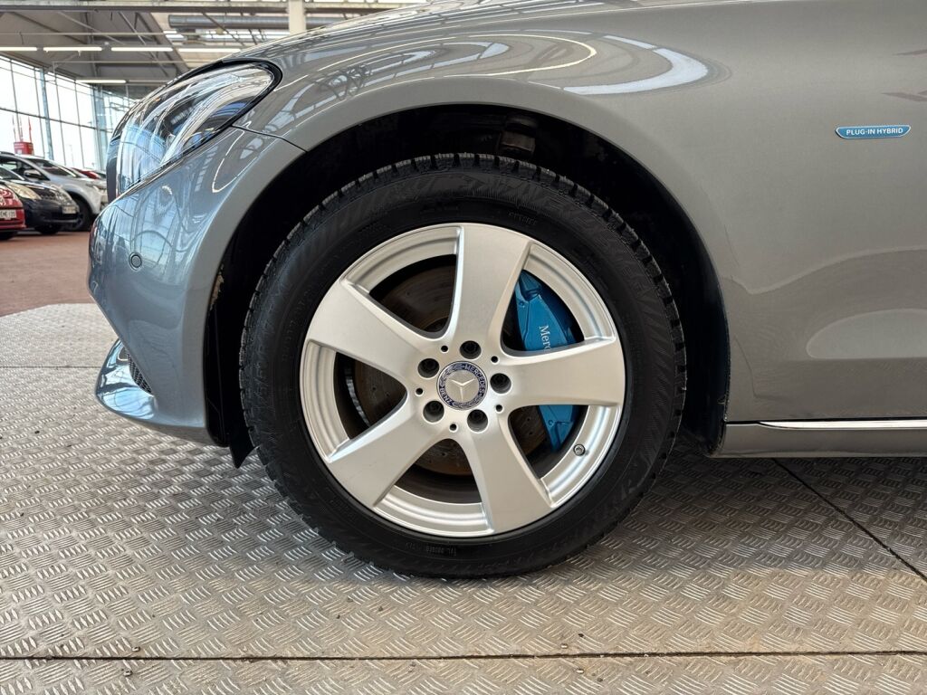 Mercedes-Benz C 2017 Harmaa