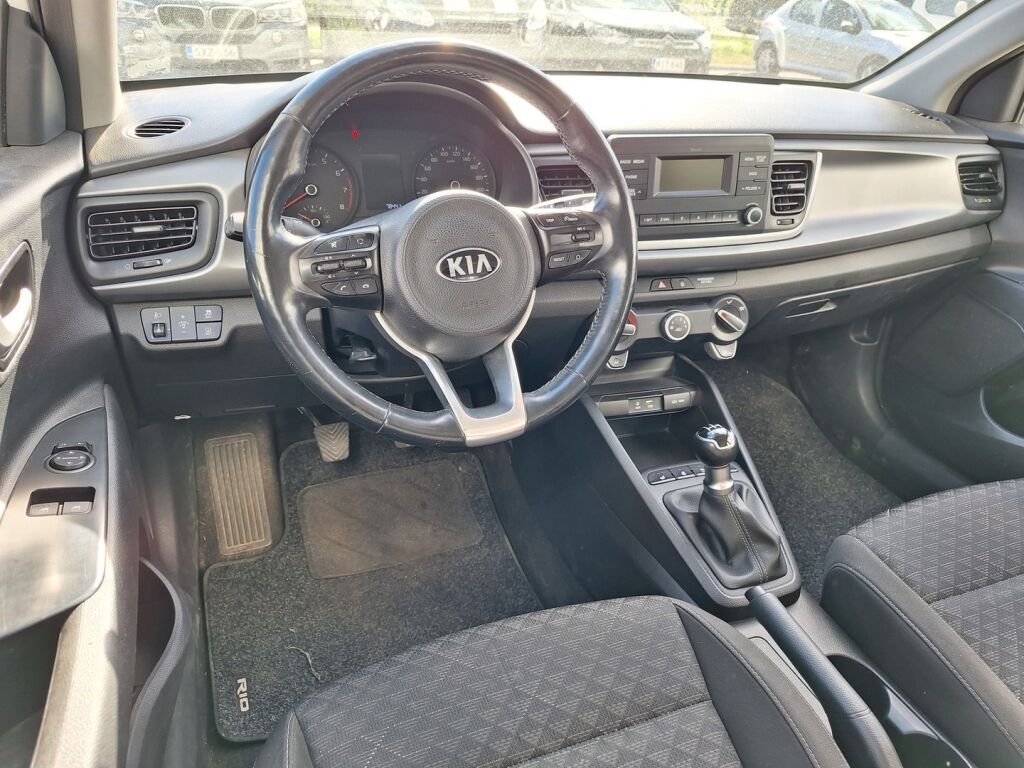 Kia Rio 2019 Valkoinen