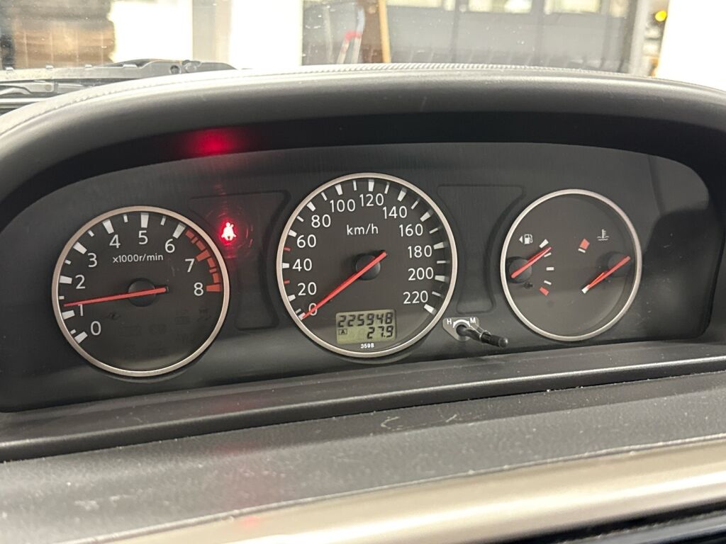 Nissan X-TRAIL 2004 Sininen