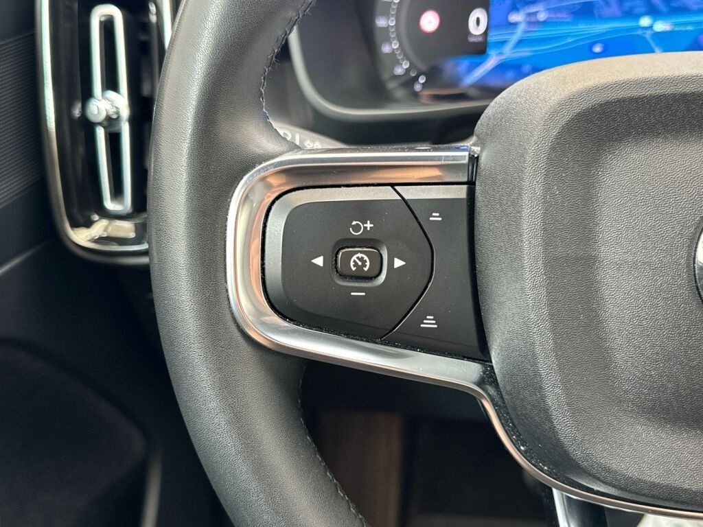 Volvo C40 2023 
