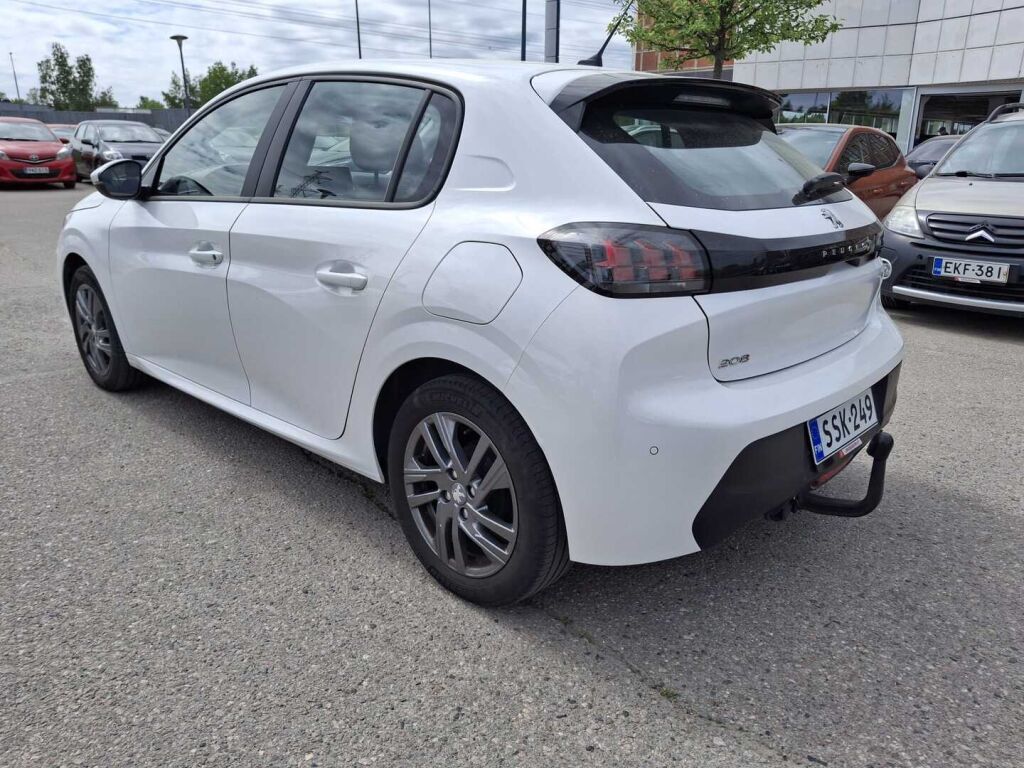 Peugeot 208 2021 Valkoinen