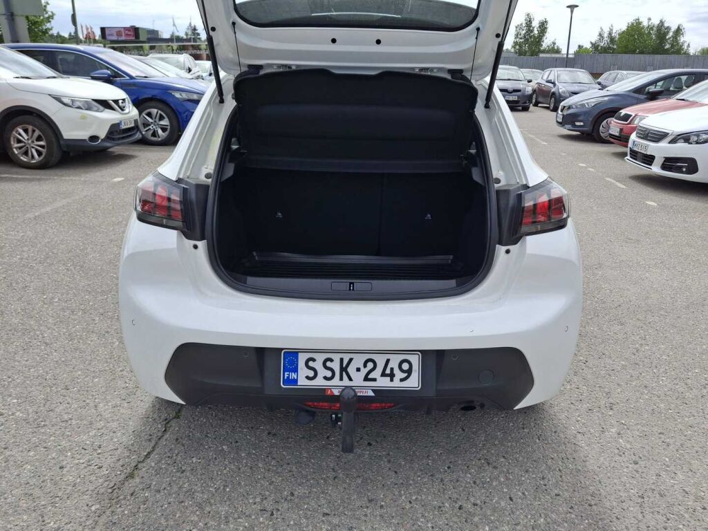 Peugeot 208 2021 Valkoinen