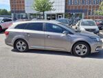 Toyota Avensis 2015 Hopea
