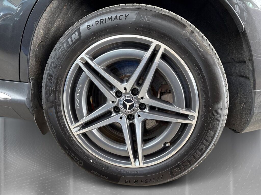 Mercedes-Benz EQC 2022 Harmaa