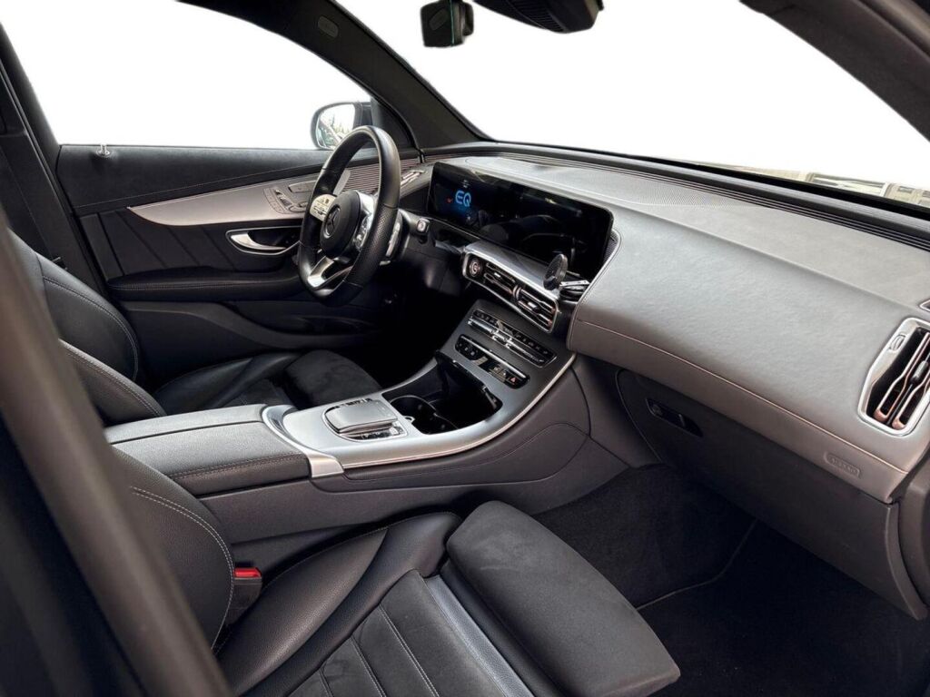 Mercedes-Benz EQC 2022 Harmaa