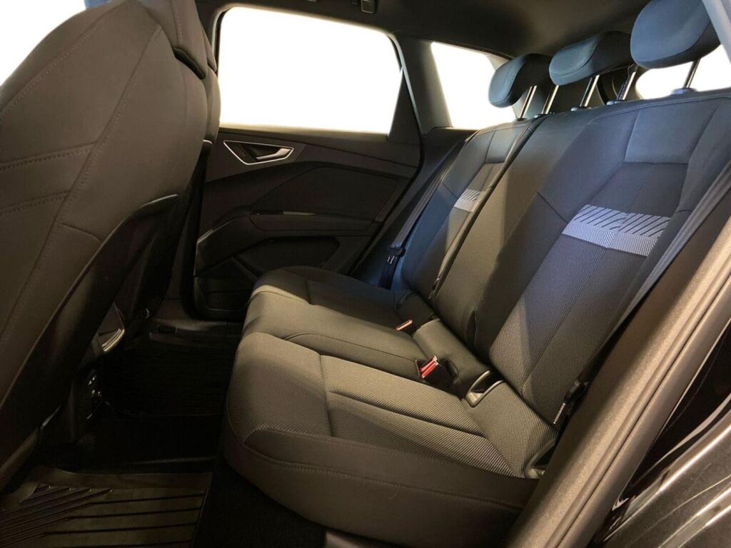 Audi Q4 e-tron 2022 