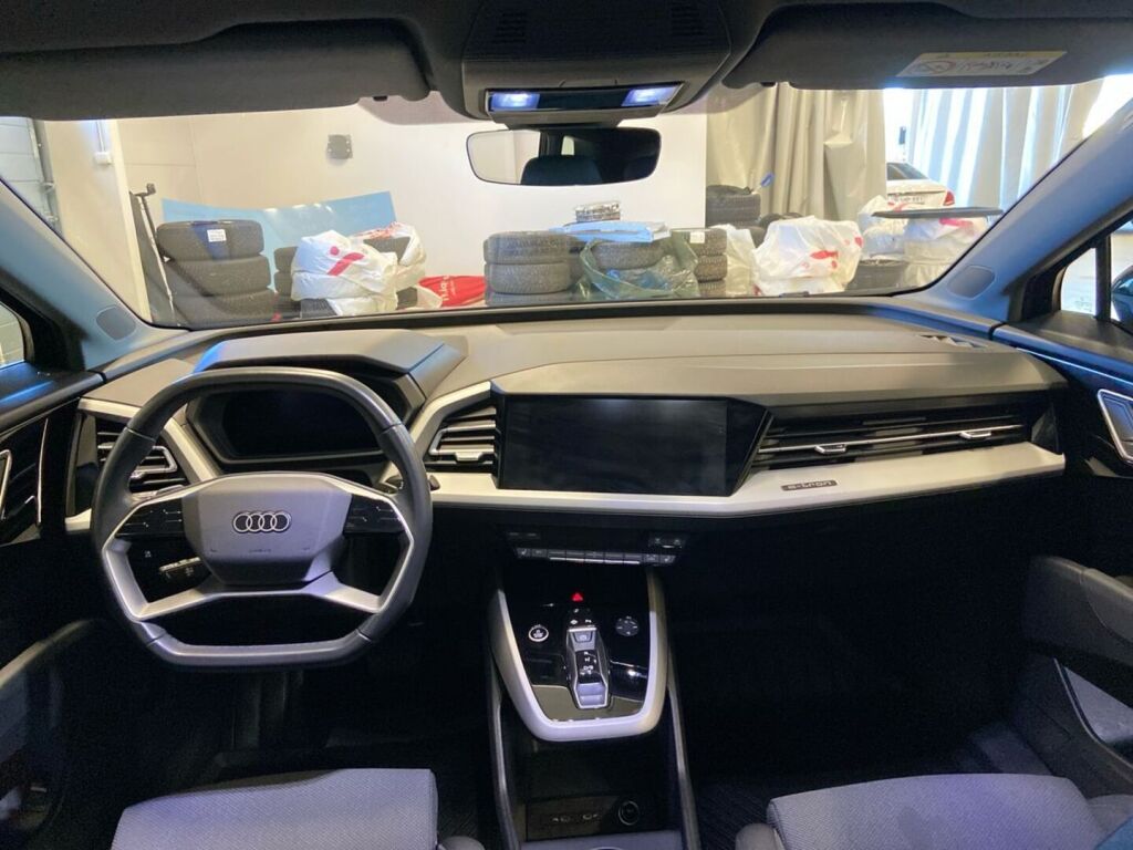 Audi Q4 e-tron 2022 