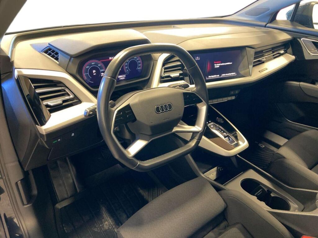 Audi Q4 e-tron 2022 