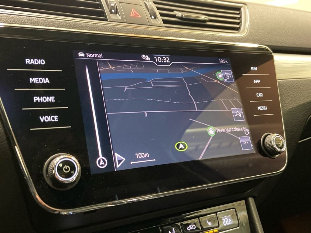 Skoda Superb 2020 Harmaa