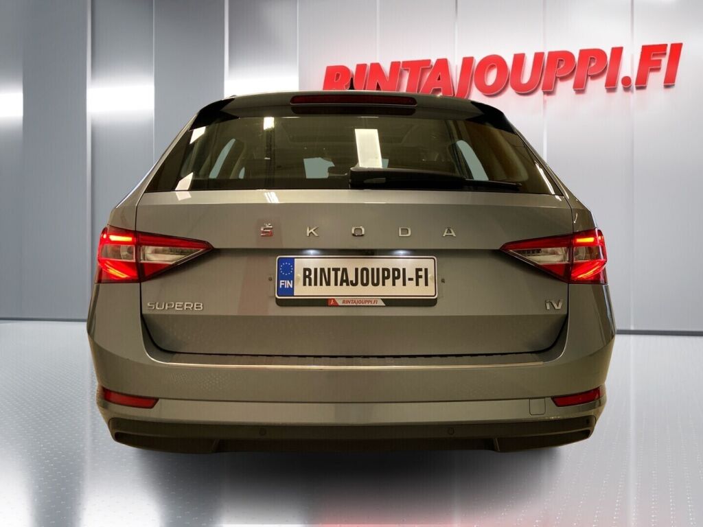 Skoda Superb 2020 Harmaa