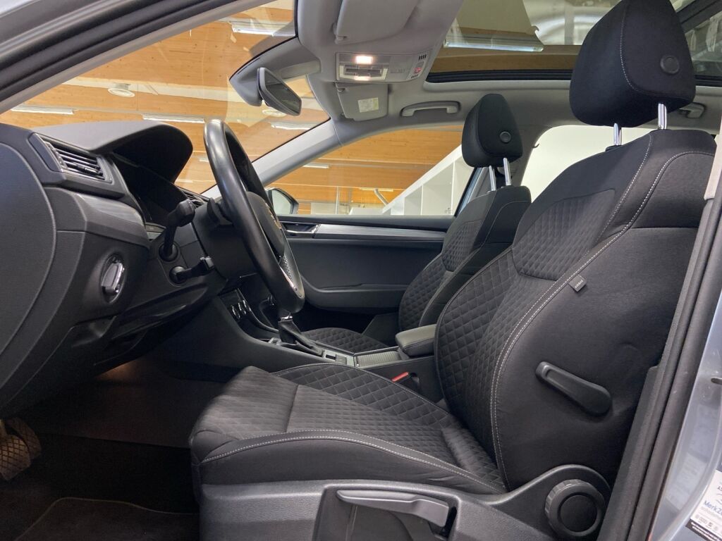 Skoda Superb 2020 Harmaa