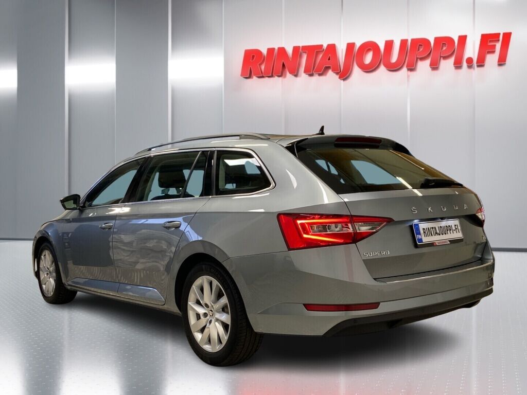 Skoda Superb 2020 Harmaa