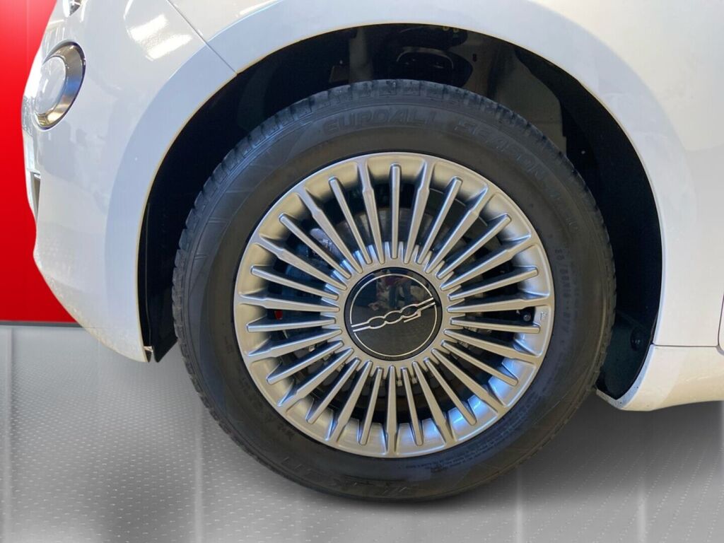 Fiat 500e 2023 