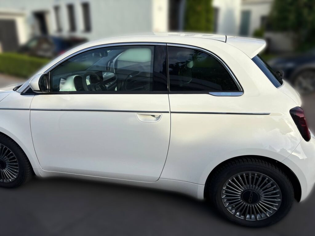 Fiat 500e 2023 