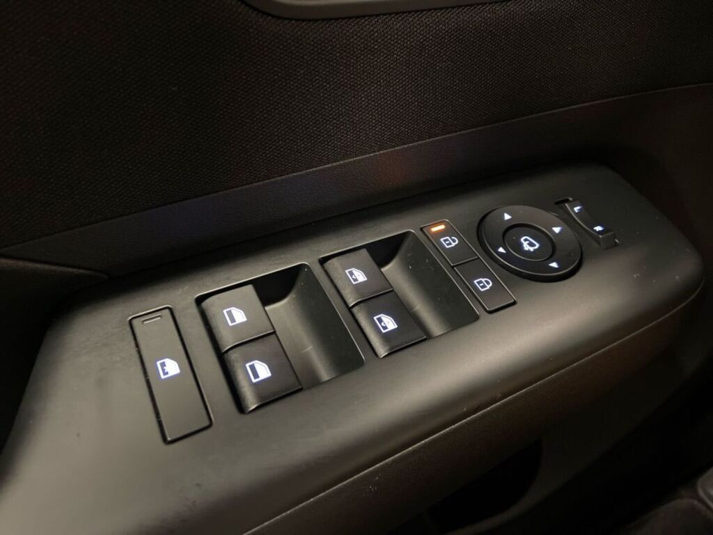 Hyundai KONA Electric 2025 
