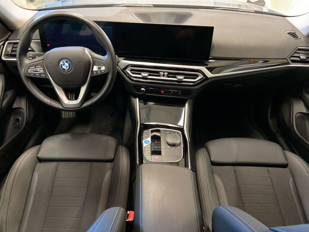 BMW i4 2023 