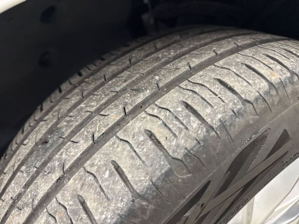 BMW i4 2022 9