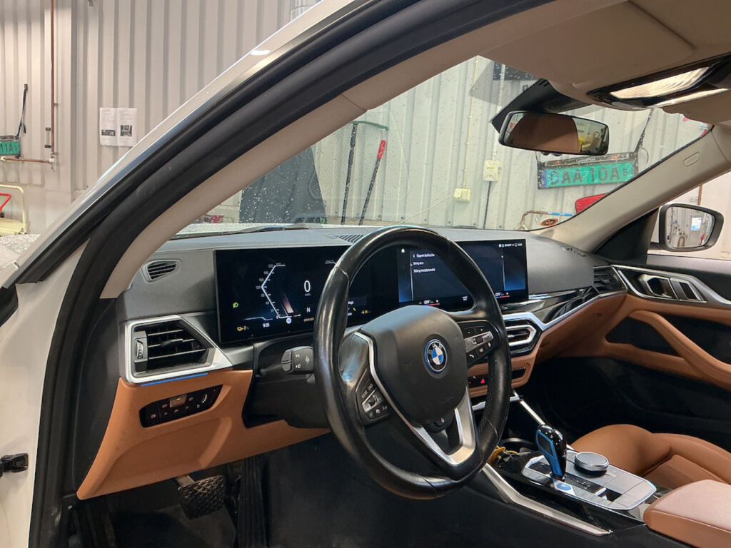 BMW i4 2023 9