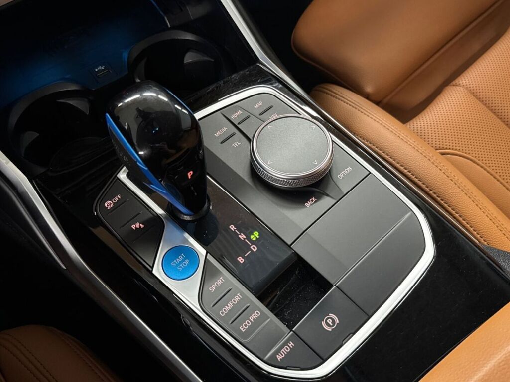 BMW i4 2022 9