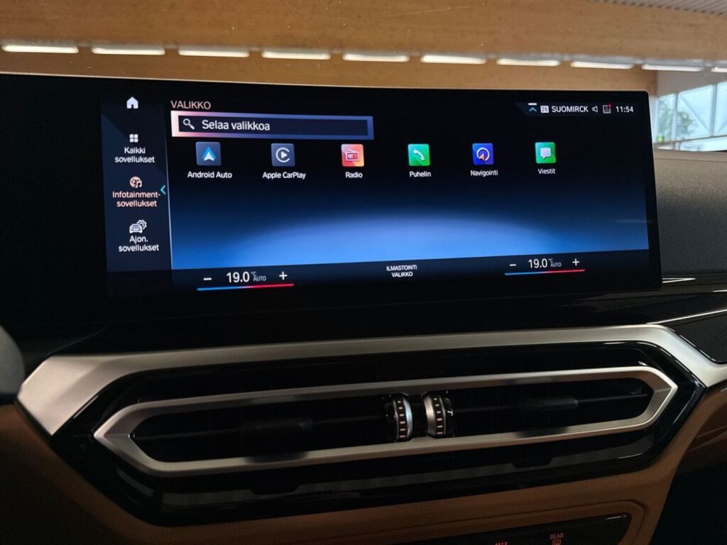 BMW i4 2022 9
