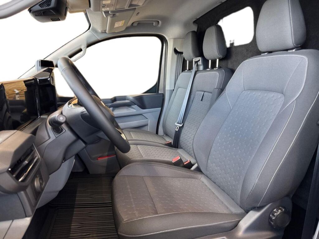 Ford Transit Custom 2026 Magnetic