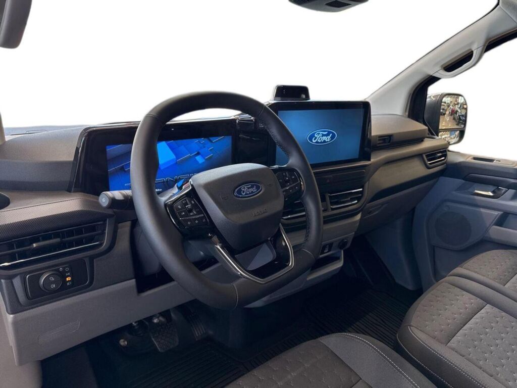 Ford Transit Custom 2026 Magnetic